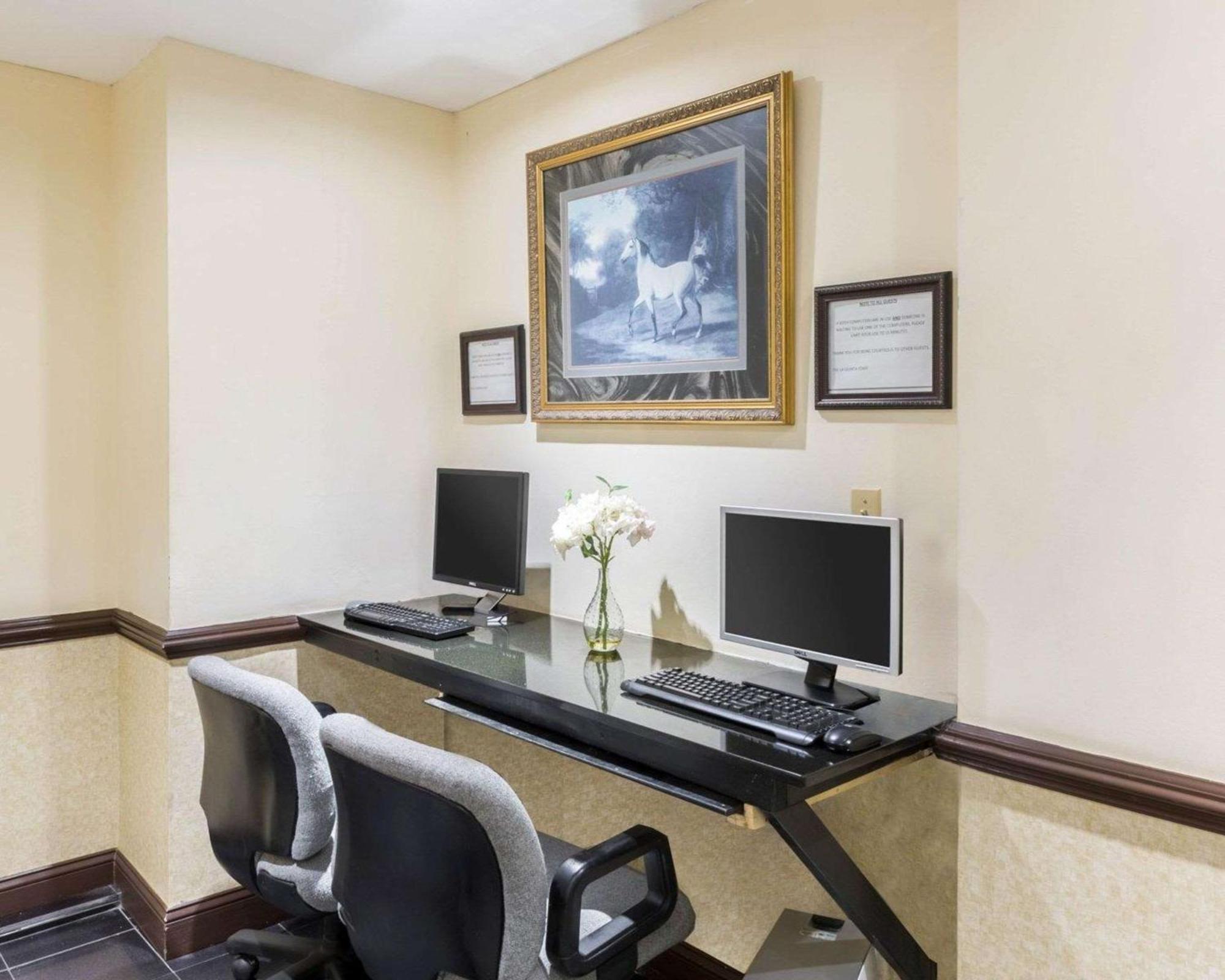 Clarion Hotel Somerset - New Brunswick Ngoại thất bức ảnh